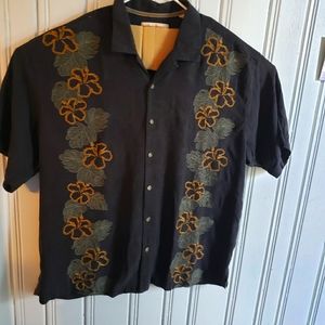 Tommy Bahama button up shirt